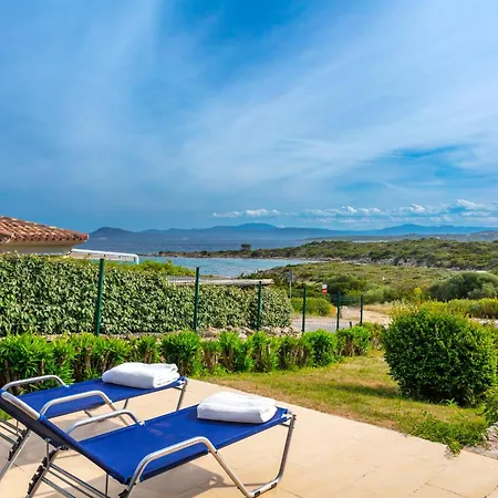 Caposchiera A 150m Dal Mare Ferienhaus