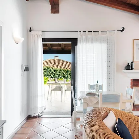 Caposchiera A 150m Dal Mare